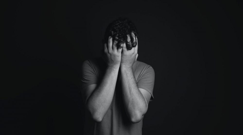 Anxiety And COVID-19 Symptoms: Know The Difference